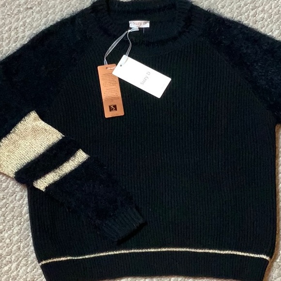 Suzy D Sweater - Picture 6 of 8